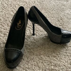 Yves Saint Laurent tribute pumps. Size 36.5